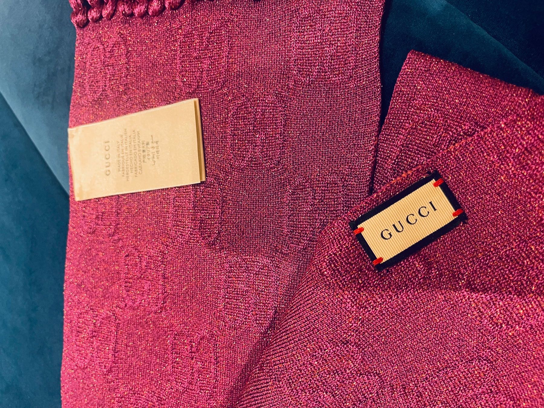 Gucci Foulard & Sciarpe: Original Gucci Schal mit Schachtel – Nuovo (secondo la descrizione) da Oberbuchsiten venduto da aria783 4
