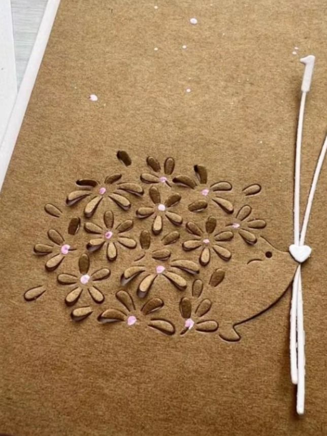 Sciablone: Stanzschablone Nr.901, Igel mit Blumen (Sizzix geeignet) – Nuovo e nell'imballaggio originale da Gretzenbach venduto da Fliegepilz56 1