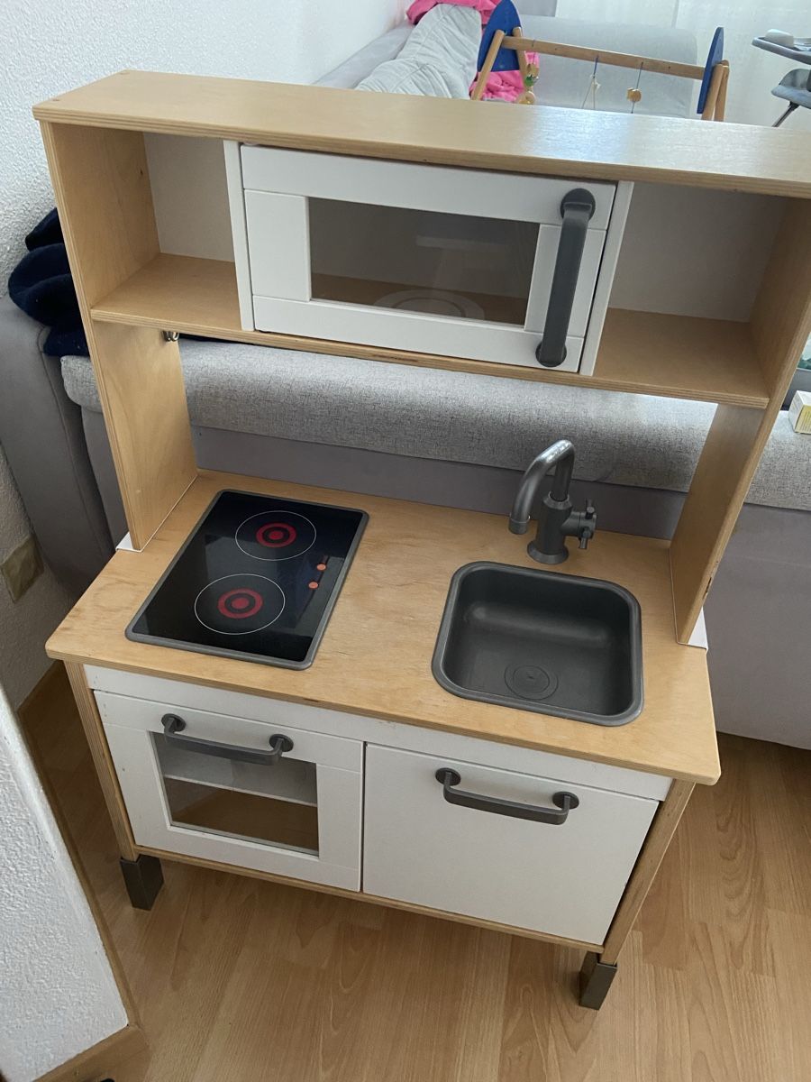 Ikea Giocattoli: Kinderküche Spielküche – Usato da Rüti ZH venduto da Avem90