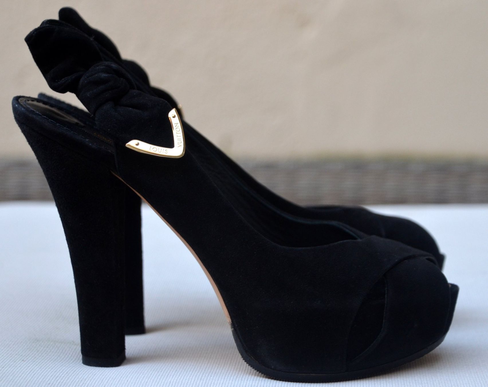 Louis Vuitton Scarpe da donna: Louis Vuitton Sandalen / sandales .37 – Usato da Collonges venduto da arashee 4