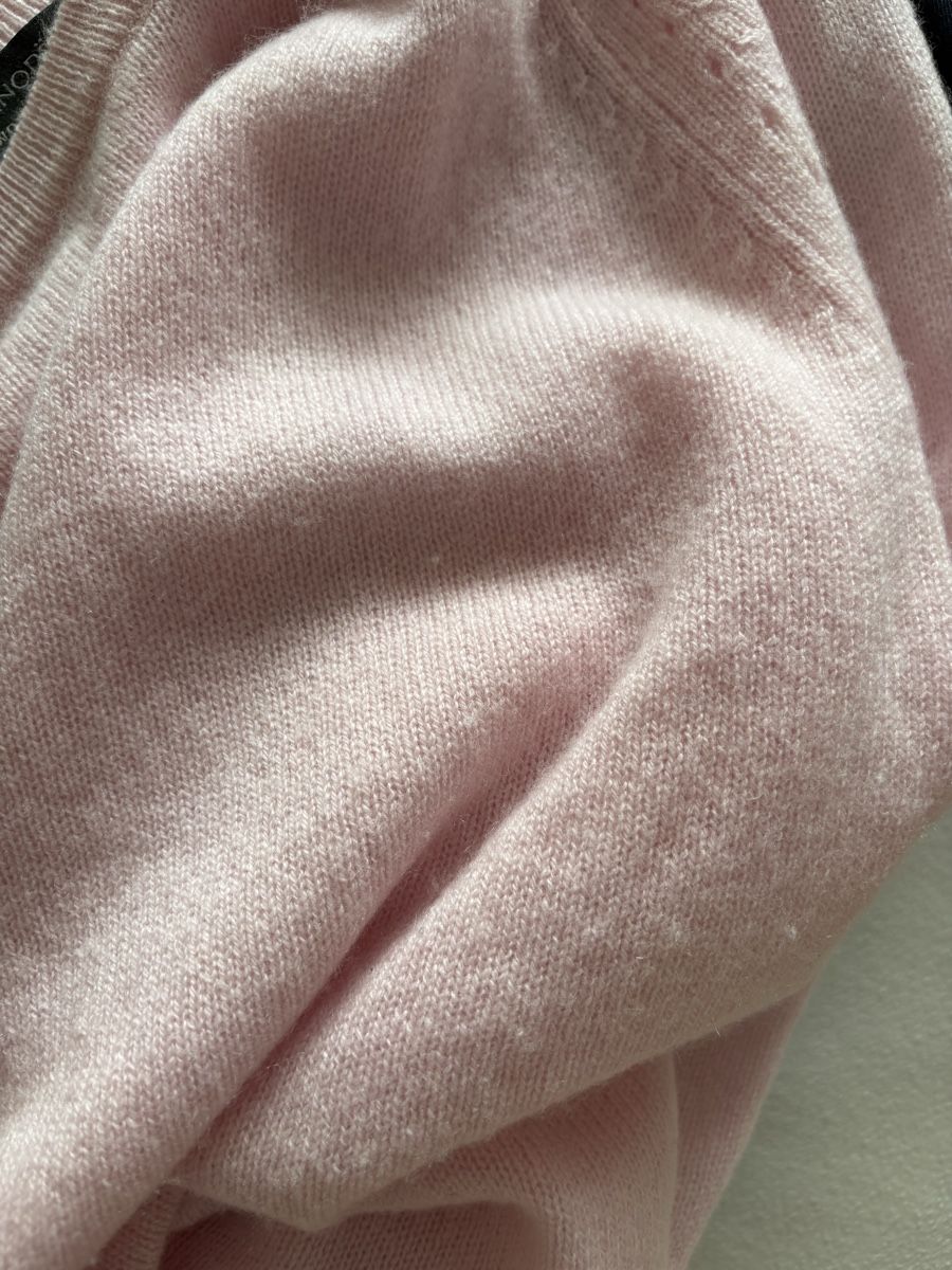 Pulls & Sweat-shirts: Kaschmirpullover Gr. M – D'occasion à Möhlin par Halylea 3