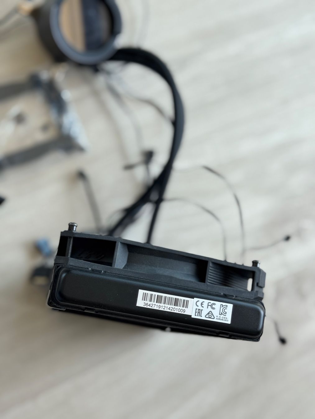 Gigabyte Schede madri: Gigabyte Aorus Watercooling Waterforce X – Usato da Neuchatel venduto da Mr-Nobody 5