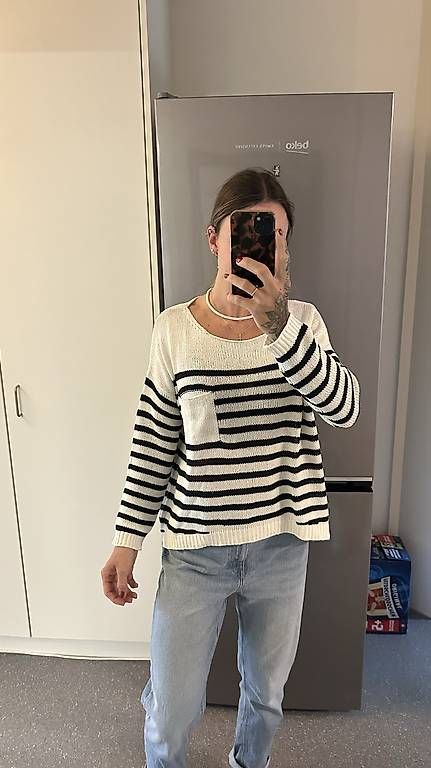 H&M Pullover & Sweatshirts: Gestreift Pullover – Gebraucht aus Thun von SelinaW1995 1