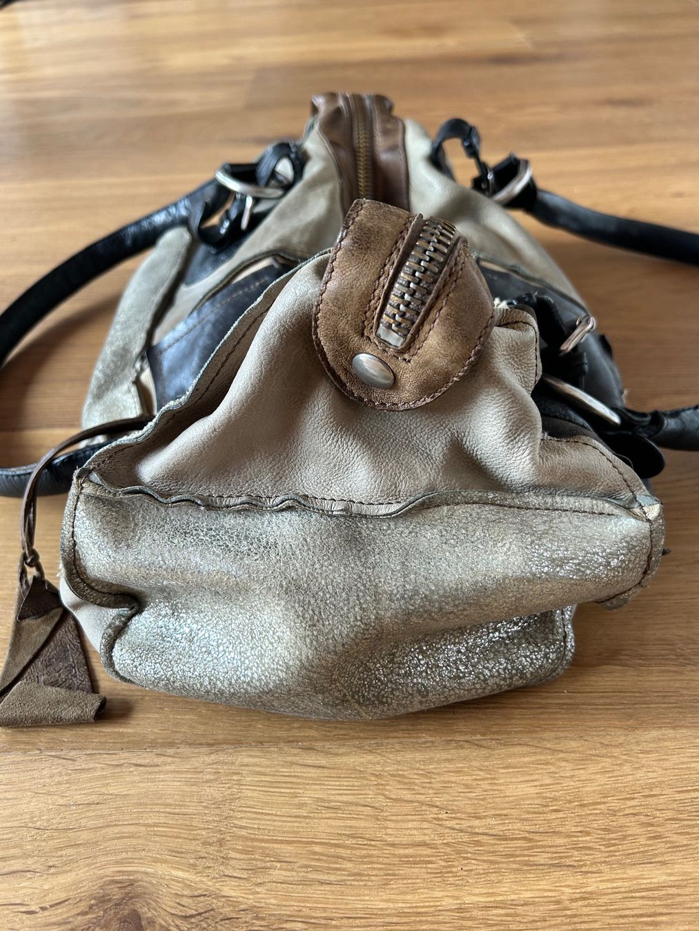 As98 Sacs femmes: Airstep / A.S.98 - Lederhandtasche – D'occasion à Einigen par Babychilli 7