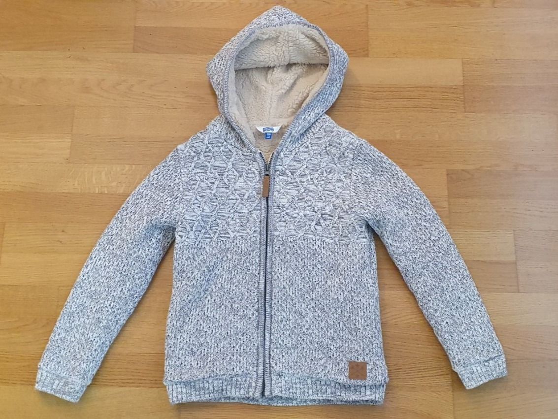 Pullover & Sweatshirts: Pullover gefüttert Gr.128 – Gebraucht aus Zürich von stwallner