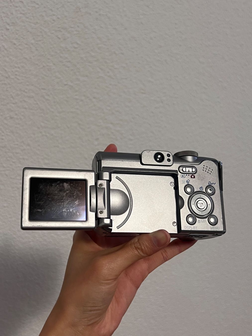 Canon Fotocamera: Canon PowerShot A620 CCD Digitalkamera mit SD-Karte – Usato da Zürich venduto da zha_b7bx 8