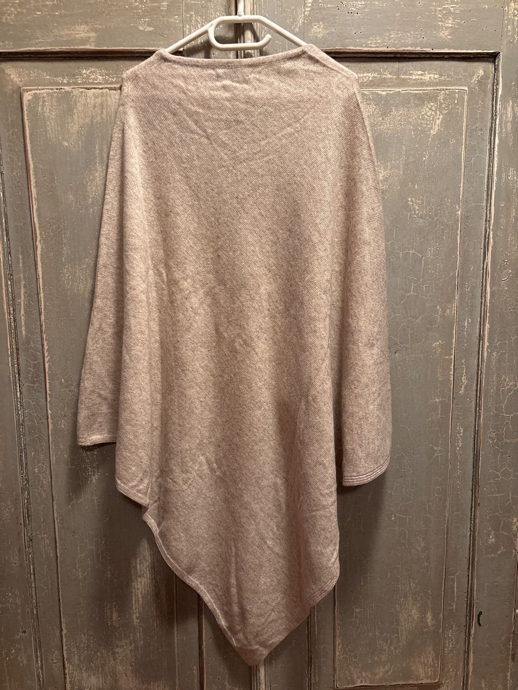 Altro in Moda donna: Exclusive Cashmere - Poncho – Nuovo (secondo la descrizione) da Besenbüren venduto da teluride89 1