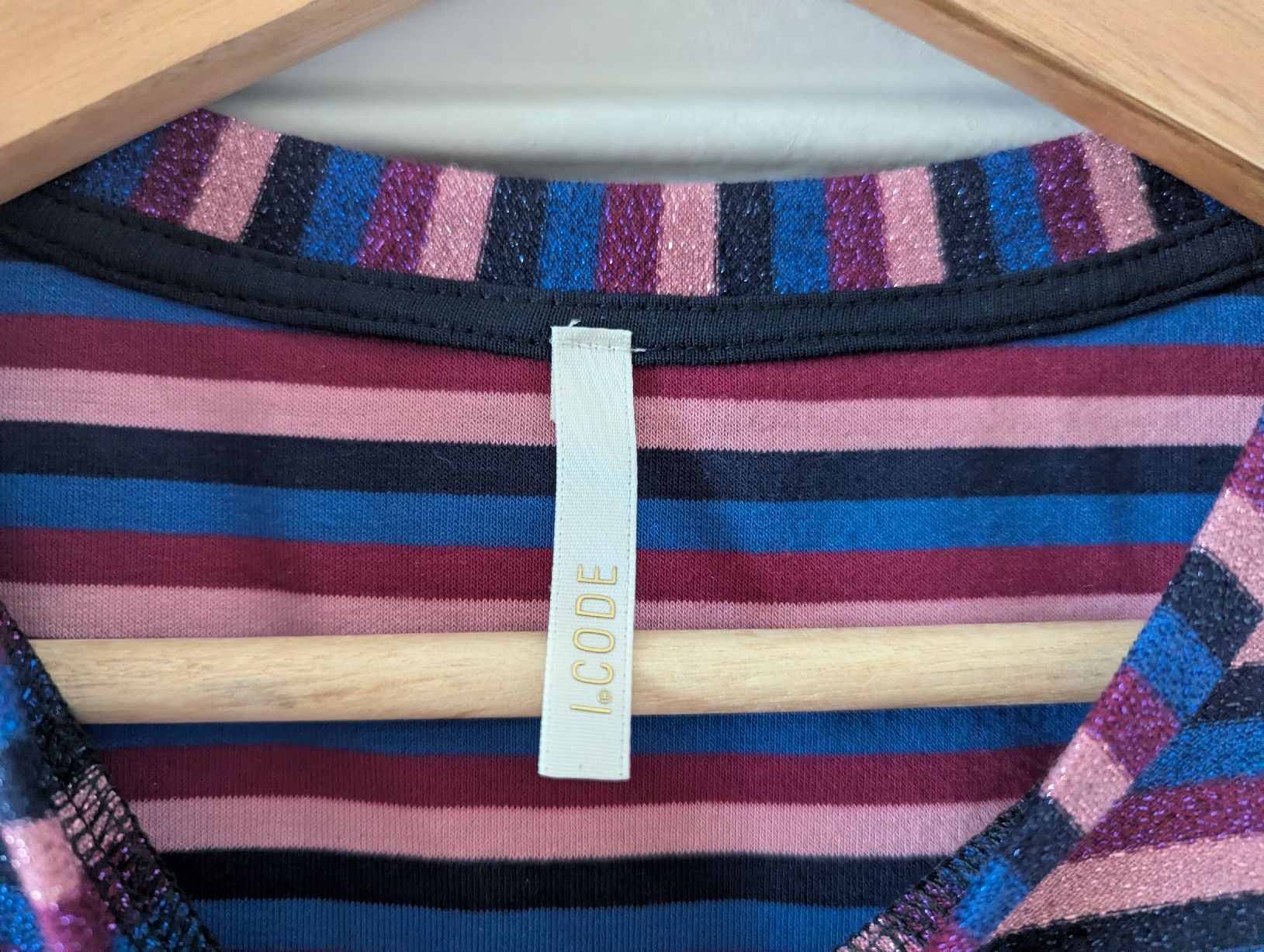 IKKS Tops: haut marque I.Code ikks M – Neuf avec emballage d'origine à Montreux par dem_gyt9 2