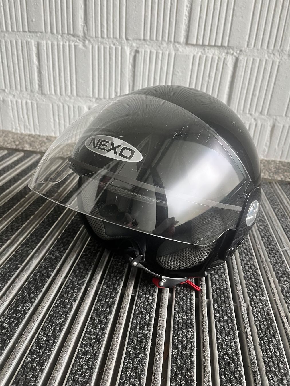 Nexx Caschi & visiere: Helm Nexo Grösse S – Usato da Bottmingen venduto da VS4103