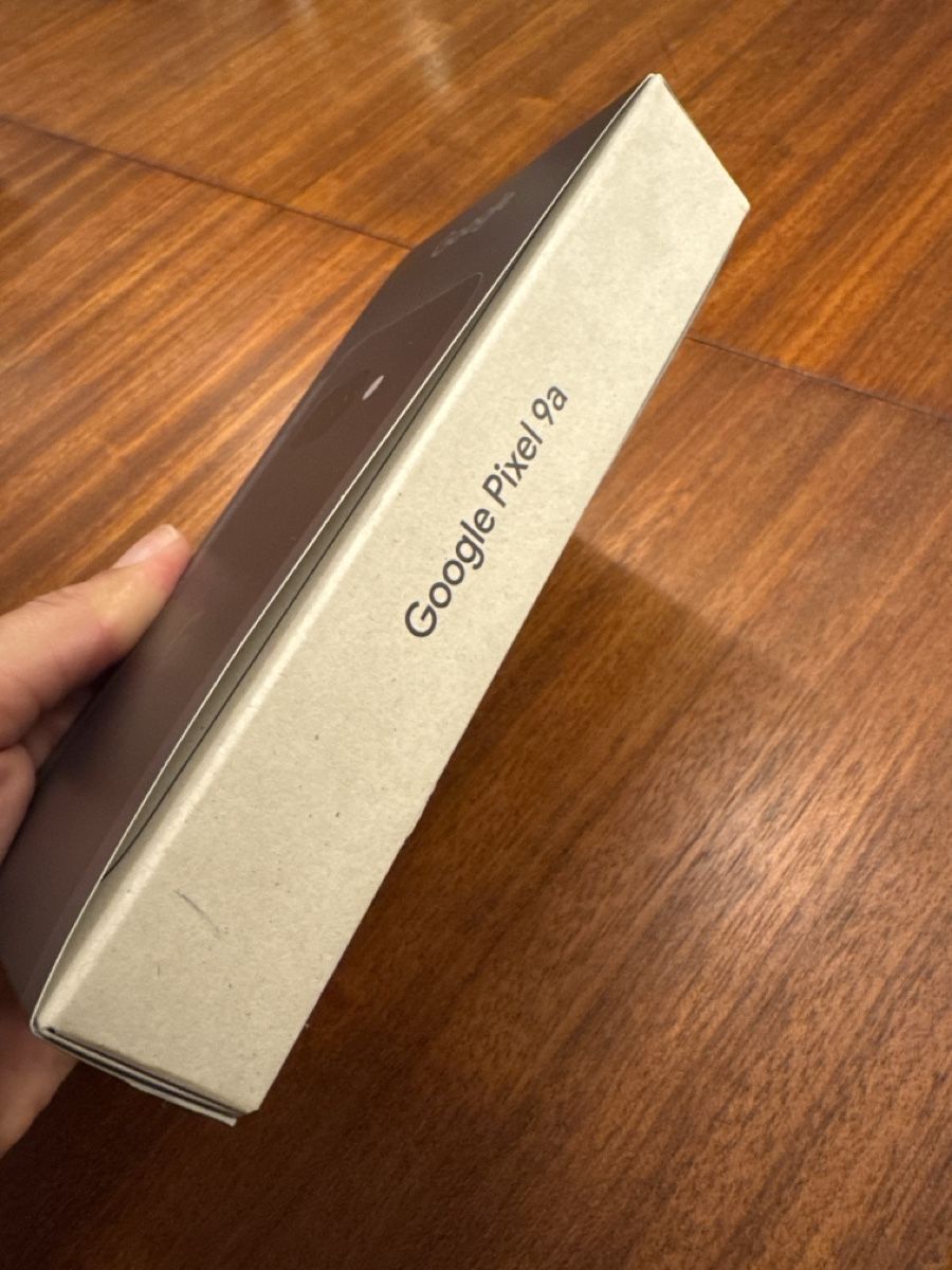 Google Handys / Smartphones: NEW Google Pixel 9A 128gb Obsidian  – Neu und originalverpackt aus Thalwil von Raphael_GT 2