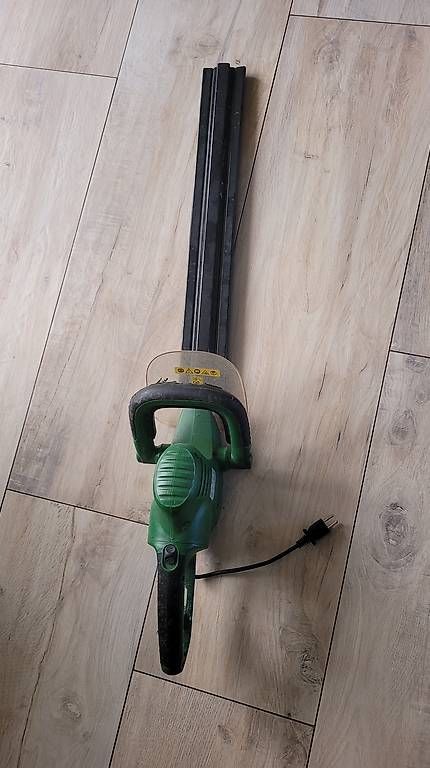 Alle Werkzeuge: Electric hedge trimmer - Okay – Gebraucht aus Denges von sim_pt5w 4