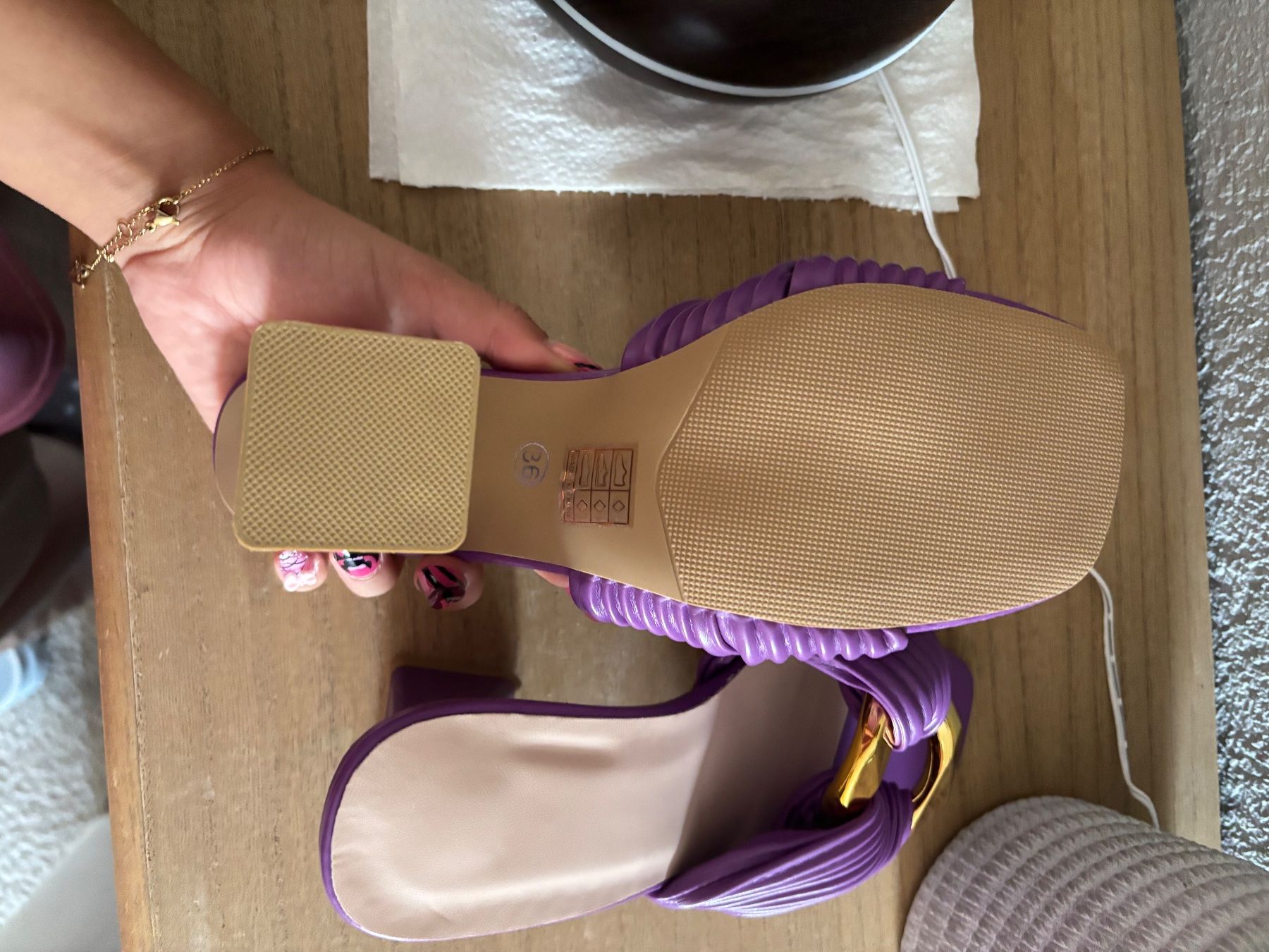 Damenschuhe: Talon – Neu und originalverpackt aus Sonceboz-Sombeval von Luna_p1414 4