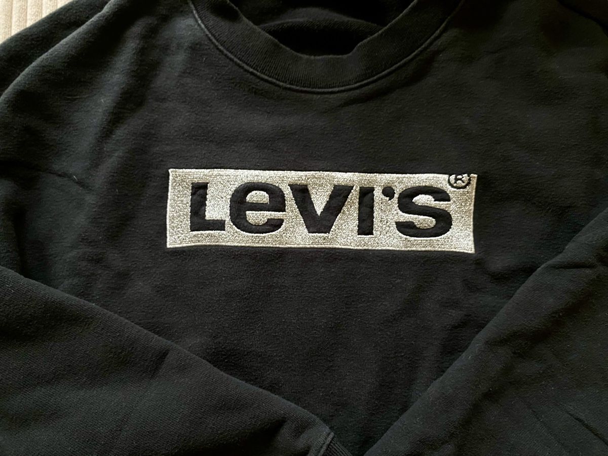 Levi's Maglioni & Felpe: Levis Pullover Sweatshirt Oberteil Schwarz Black Noir Gr. S – Usato da Langnau am Albis venduto da cynthia.jolene 2