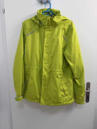 Regenjacke mit Kapuze, limegrün, Grösse L, guter Zustand