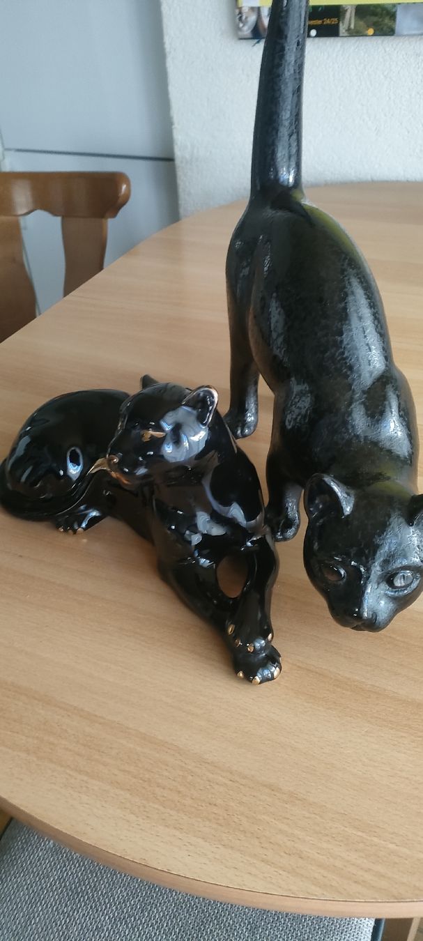 Tutte le decorazioni: Keramik Katzenfiguren, schwarz. – Usato da Kirchberg SG venduto da sil_dz82