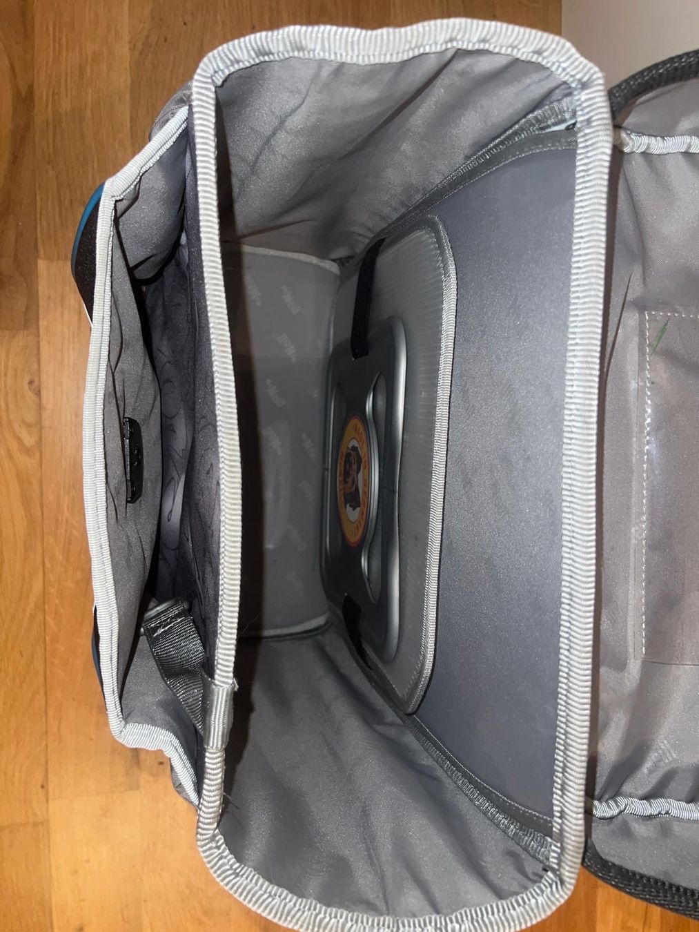 Mc Neill Kindertaschen: Mc Neill Schultasche – Gebraucht aus Glattbrugg von A.S.90 4