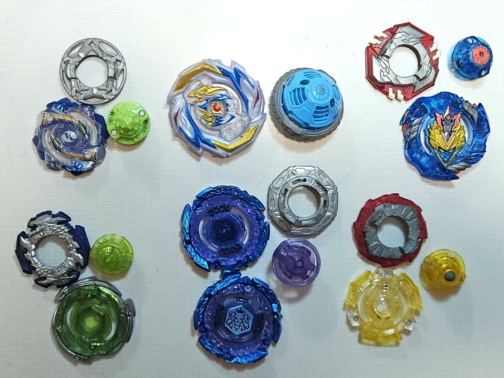 Spielzeuge: Beyblade 6 stk.  – Gebraucht aus Andermatt von NinjaTurtle 1