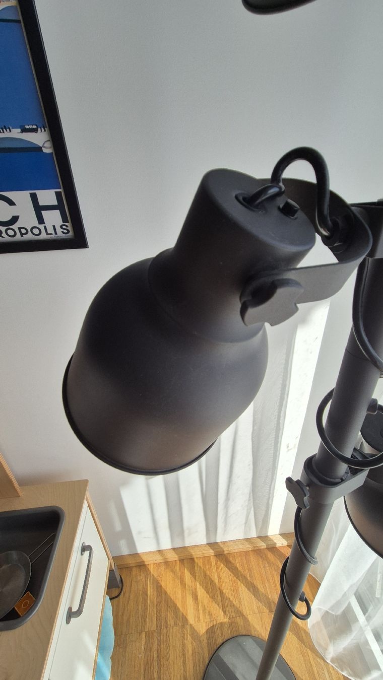 Ikea Lampade: HEKTAR Standleuchte mit 3er-Spot – Usato da Regensdorf venduto da fjuzl 2