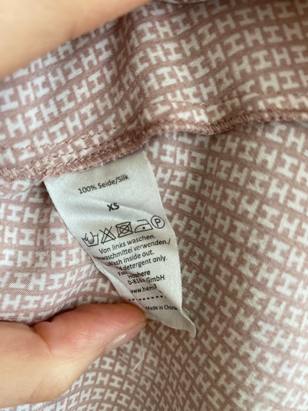 Hemisphere Chemisiers: Hemisphere Bluse aus Seide, Grösse 34/36 – D'occasion à Winterthur par marisole4 3