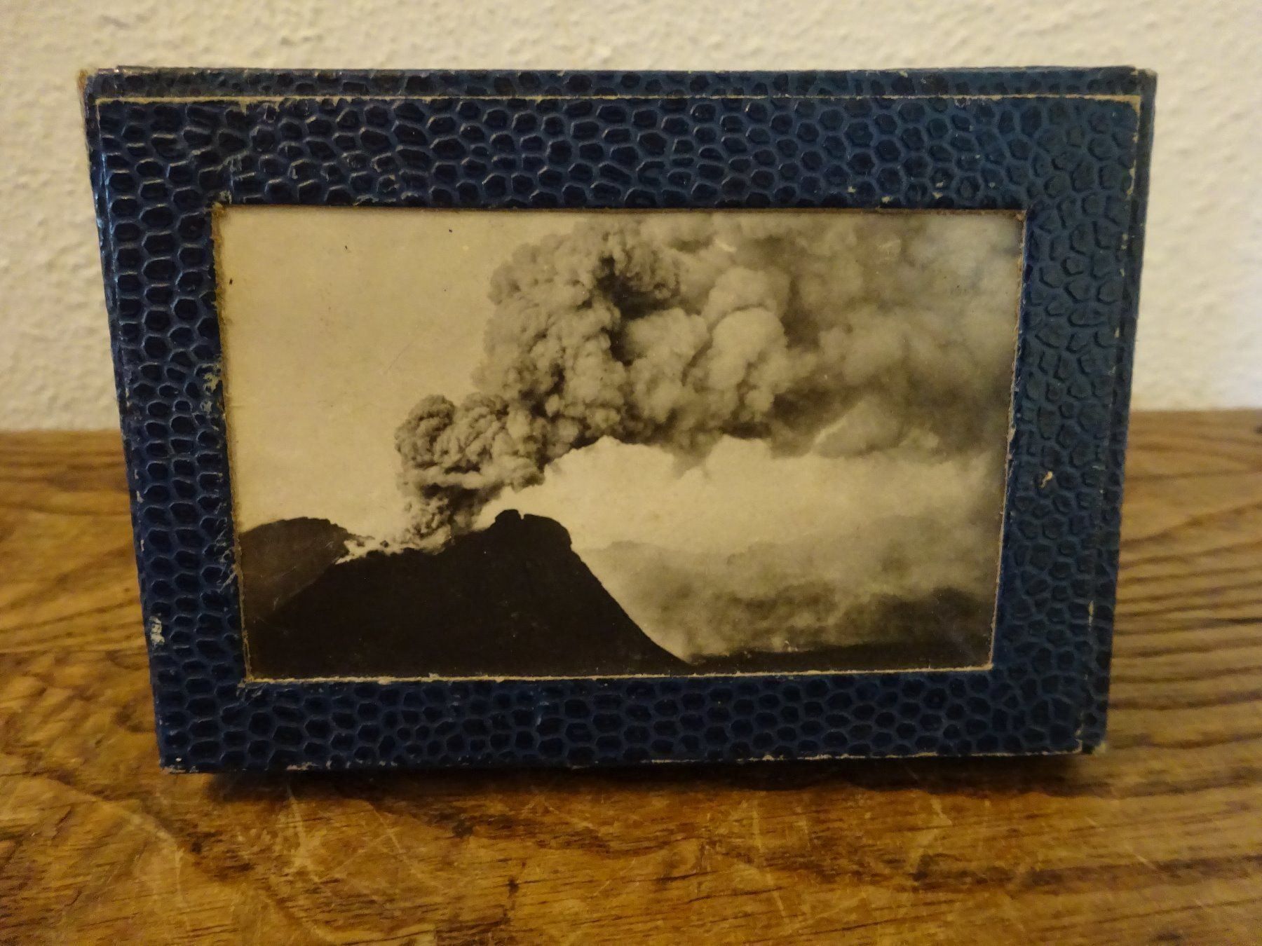 Mineralien & Heilsteine: * Historische Lava / Vulkan Vesuv – Gebraucht aus Esslingen von eintagammeer 7