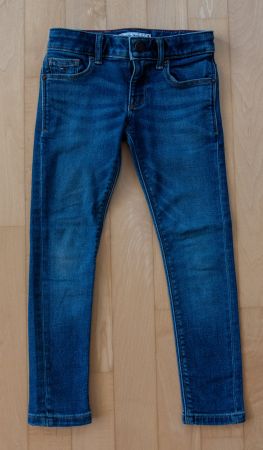 Jeans von Tommy Hilfiger, Gr. 110