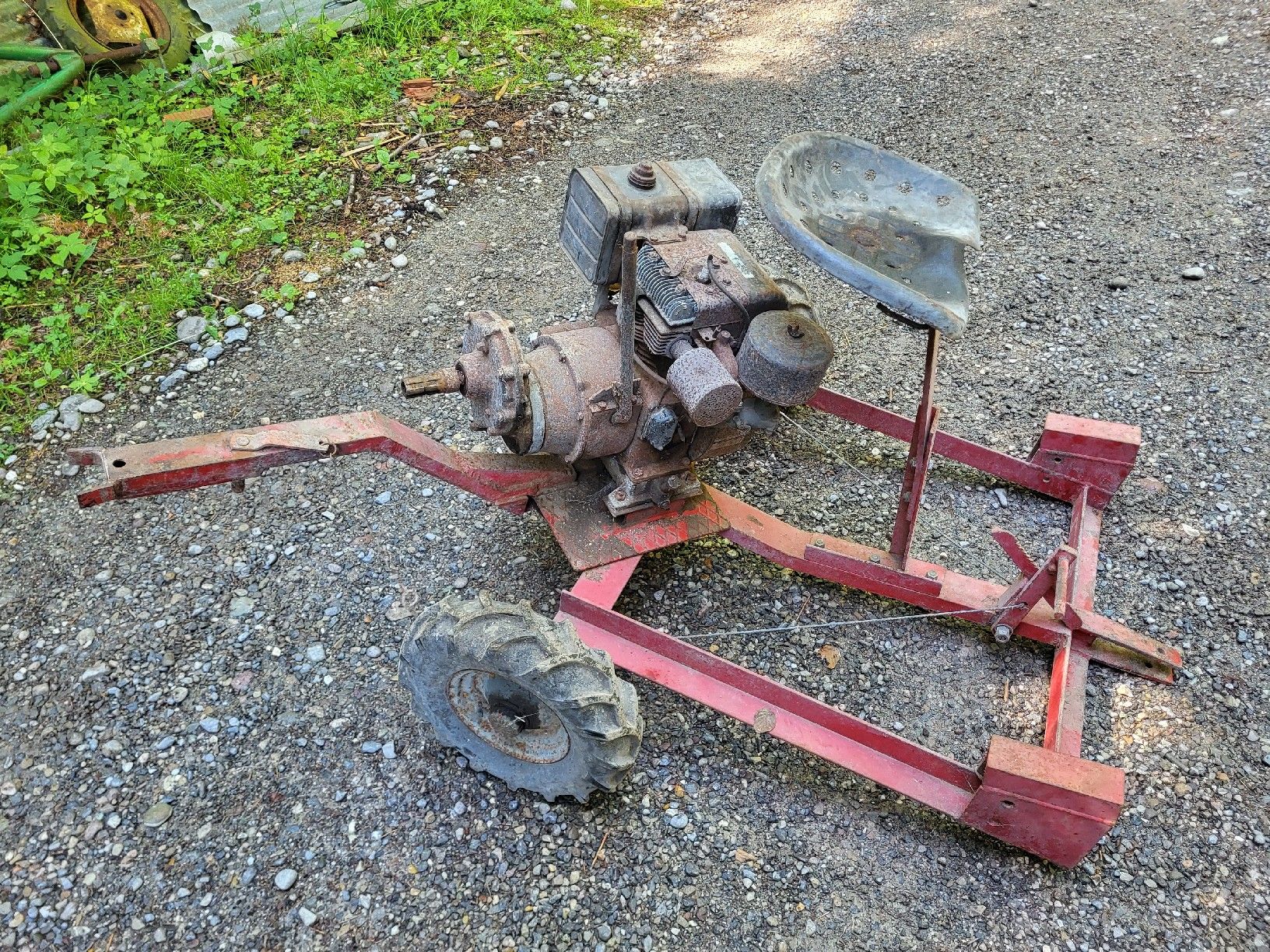 Moteurs: Motor Briggs and Stratton – Défectueux à Oberdiessbach par chr_h728 1
