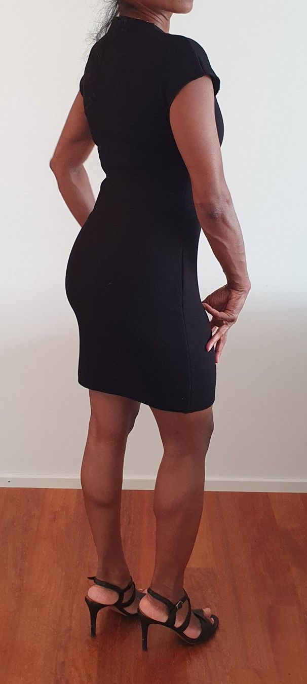 Zara Robes: Strickkleid Zara Gr. M schwarz – D'occasion à Stansstad par InStyle8 4