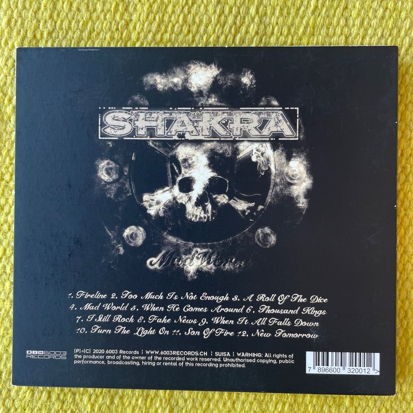 CD: SHAKRA-MAD WORLD (DIGIPACK) – Usato da Rorschacherberg venduto da CD-Roli 1