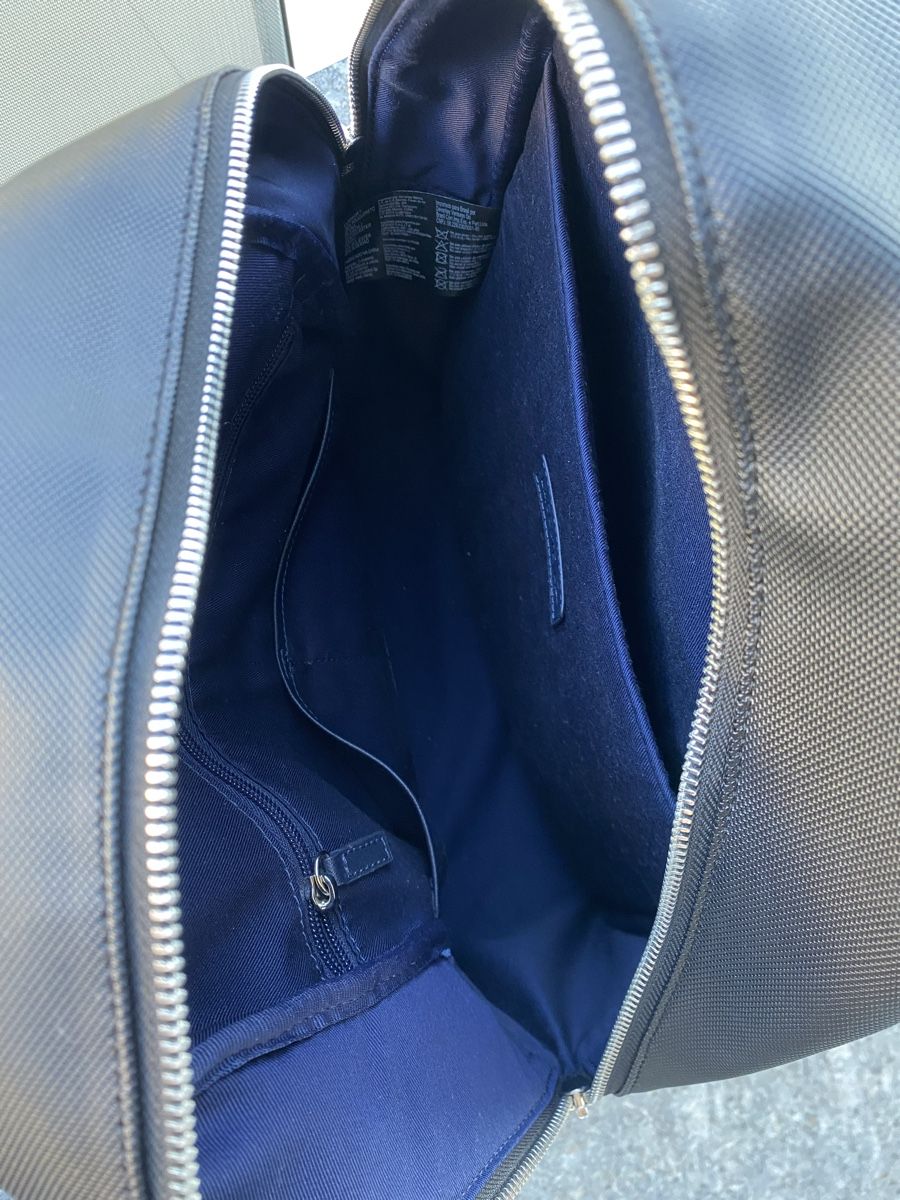 Sacs à dos: Lacoste - CLASSIC UNISEX - Tagesrucksack - noir – D'occasion à Rafz par cor_hj27 1