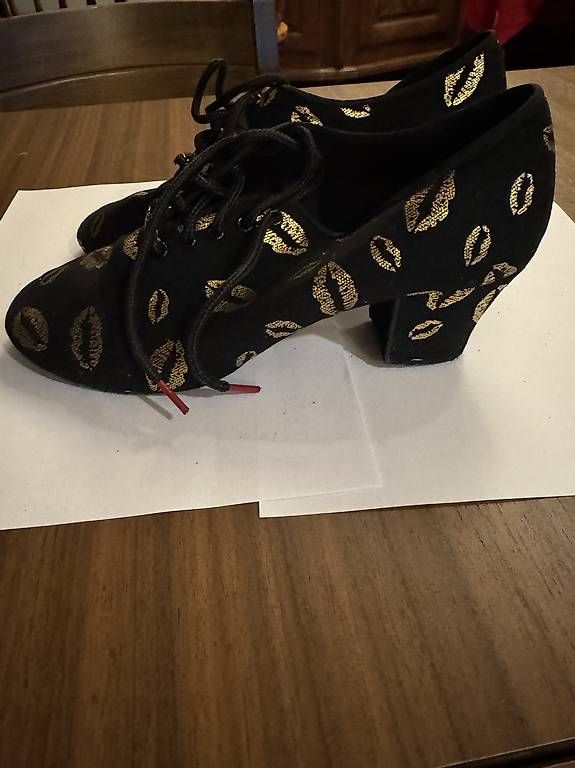 Damenschuhe: Tanzschuhe – Gebraucht aus Lobsigen von buesseli 2