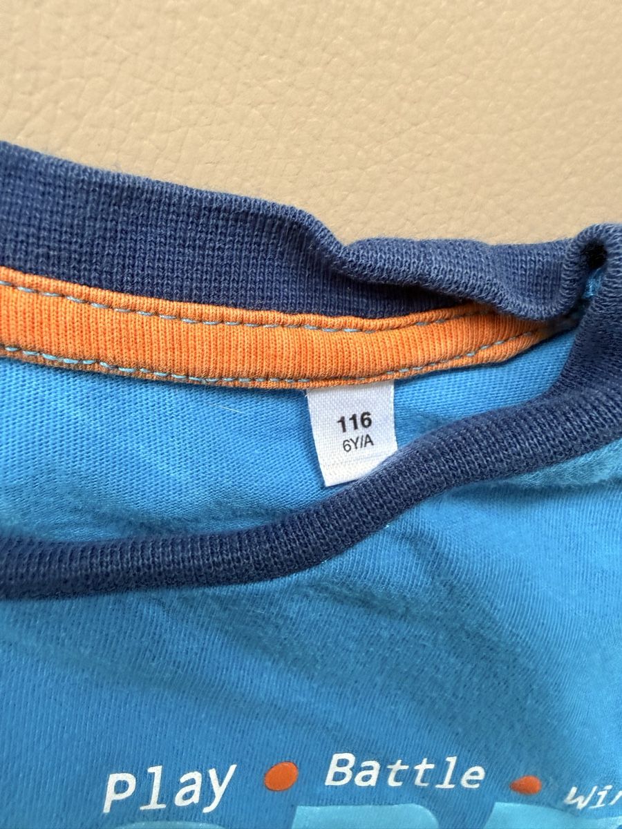 C&A Pigiama & Simili: Boys Pyjamas Jurassic World Blue Size 116 – Usato da Diessenhofen venduto da mar_8cyl 1
