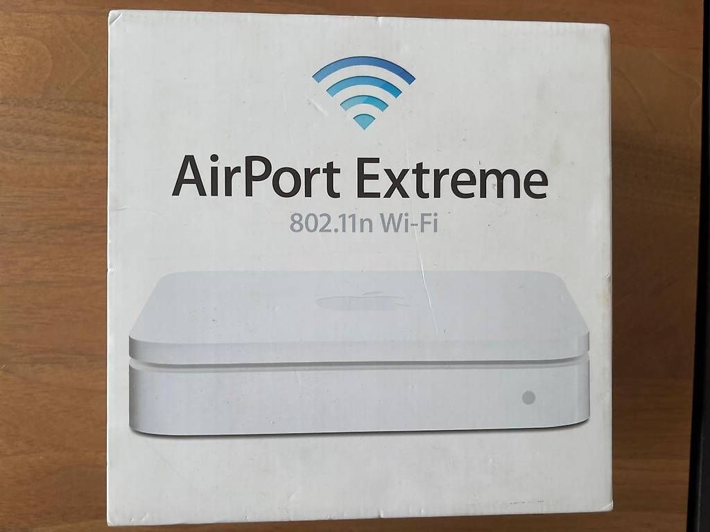 Modem & Router: A vendre Airport Extre Apple blanc – Usato da Marin-Epagnier venduto da Moi