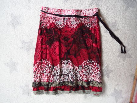sehr schöner DESIGUAL Damen Rock Gr M