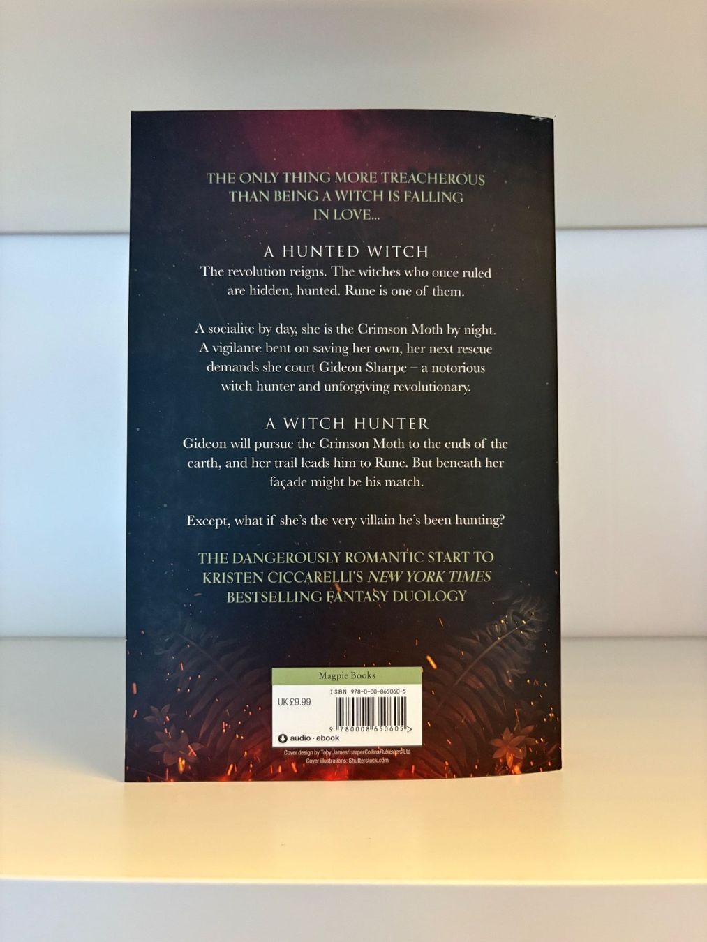 Libri: The Crimson Moth - Kristen Ciccarelli – Nuovo (secondo la descrizione) da Steffisburg venduto da elsa.catalina 1