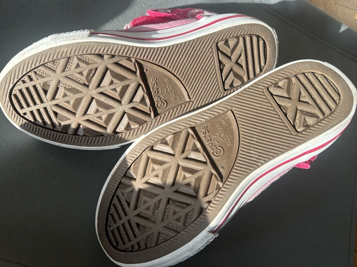 Converse Schuhe für Mädchen: All Star converse gr 26 – Gebraucht aus Uster von bek_v2ct 4