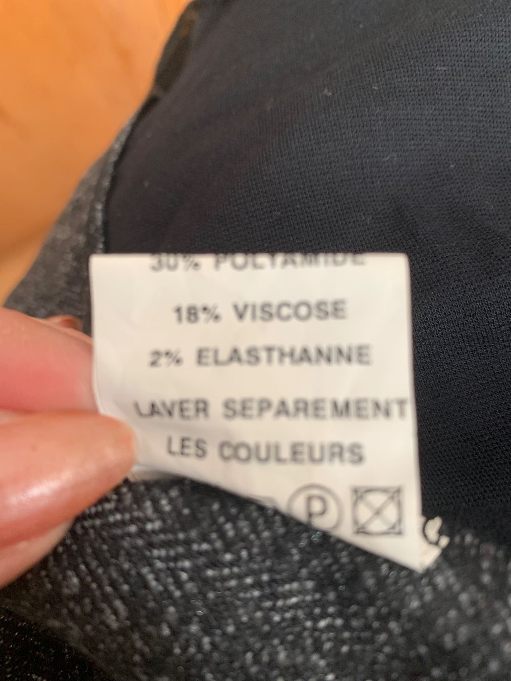 Kleider: Jolie robe longue Squize taille 48 – Gebraucht aus MEYRIN von Gwendo10 4