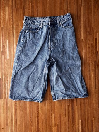 Baggy Bermuda Jeans Shorts – Gr. 34 / XS
