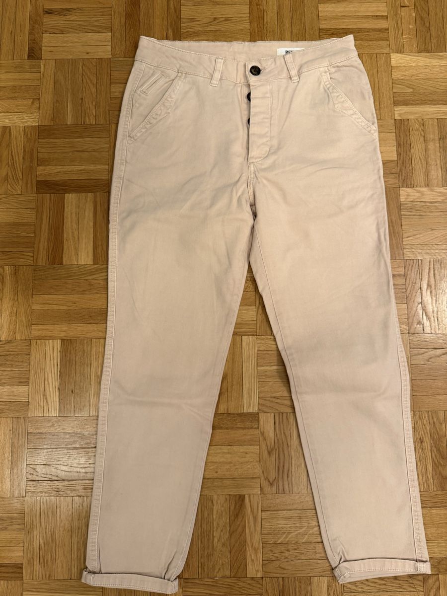 Pantaloni: Reiko chinos size 26 – Nuovo (secondo la descrizione) da Genève venduto da hai_2rp8