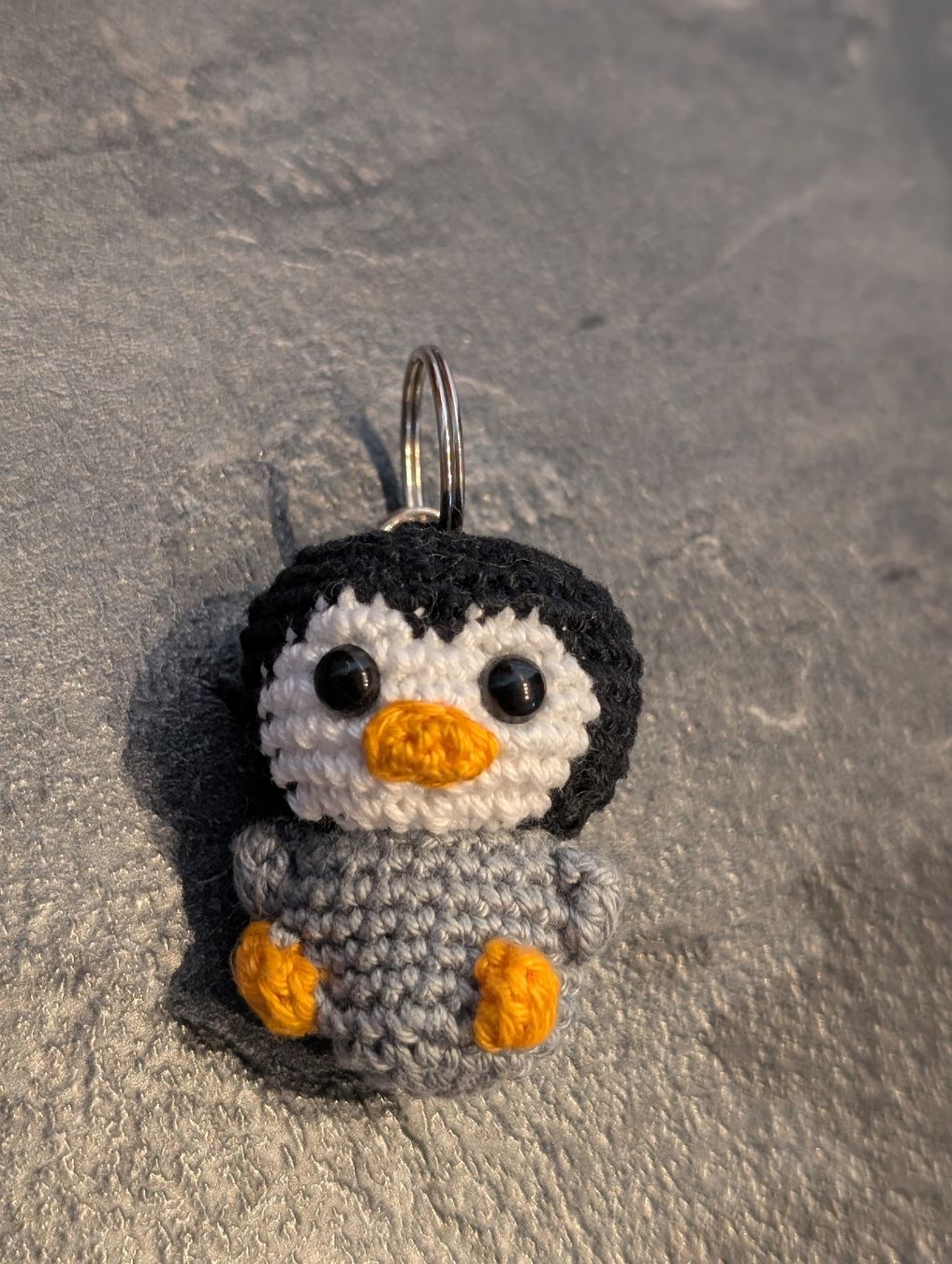Schlüsselanhänger & - bänder: Handgemachter Pinguin Schlüsselanhänger – Neu (gemäss Beschreibung) aus Sattel von Jannen01