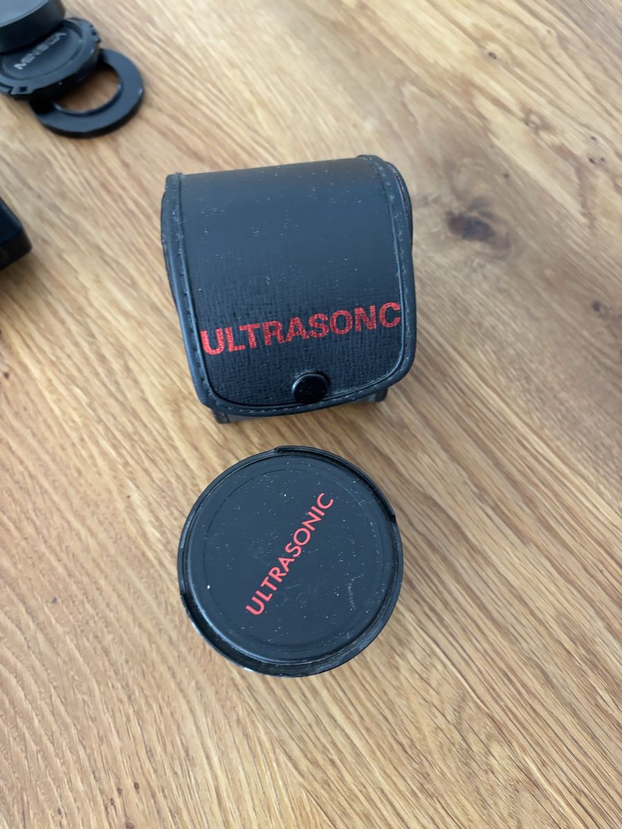 Minolta Kamera: Minolta 7000 Kamera Set mit Objektiven & Blitz – Gebraucht aus Hombrechtikon von Lexcom 5