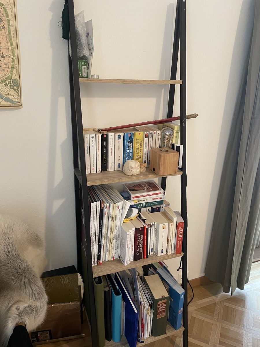Scaffali: Bibliothèque/Etagere – Usato da Genève venduto da mar_5wkb