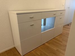 hochwertiges Sideboard mit Beleuchtung