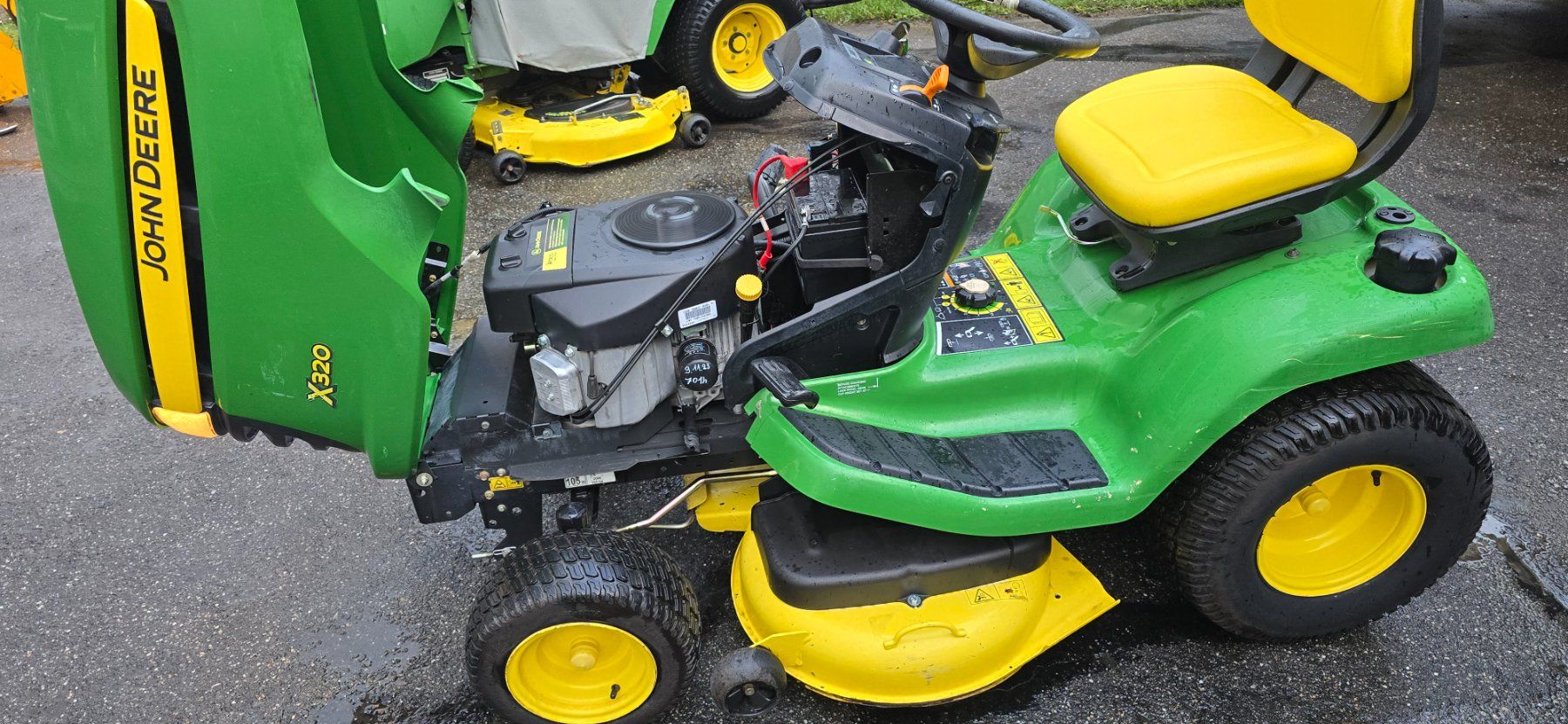 John Deere Tagliaerba: John Deere X320 Rasentraktor, – Usato da Rain venduto da Fafan069 5