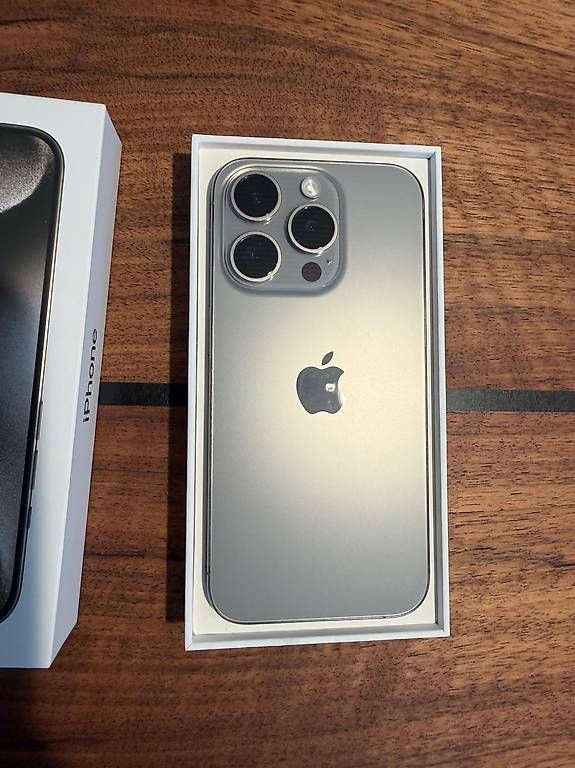 Apple Handys / Smartphones: Apple iPhone 15 Pro 512 GB Natural Titanium – Gebraucht aus Oberriet SG von rob_xt6v 5