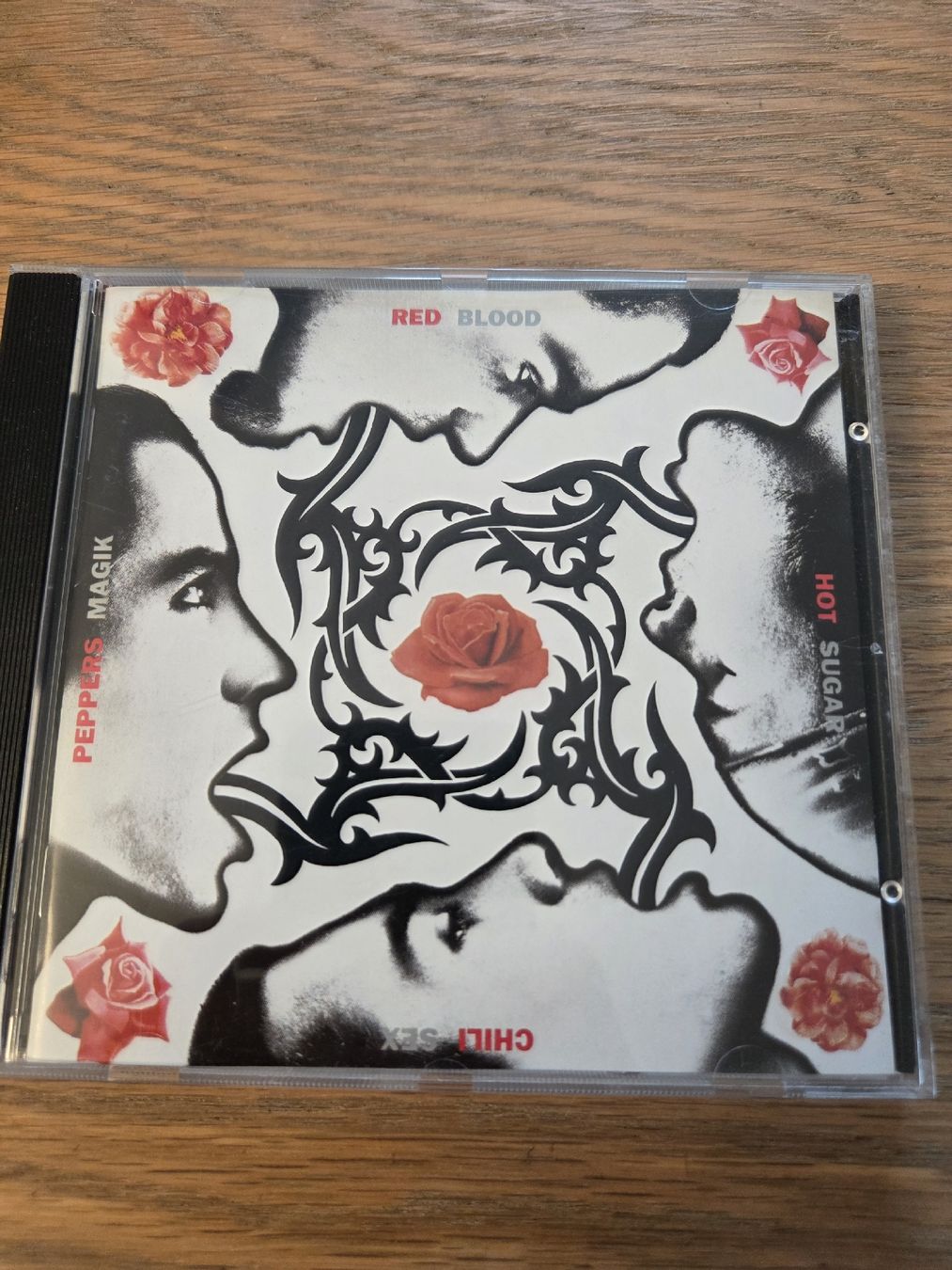 CD: Red Hot Chili Peppers – Nuovo (secondo la descrizione) da Engelberg venduto da ursdemar89