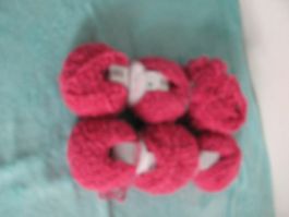 6x Knäuel Wolle Pink - Perfekt für Herbst & Winter Projektes