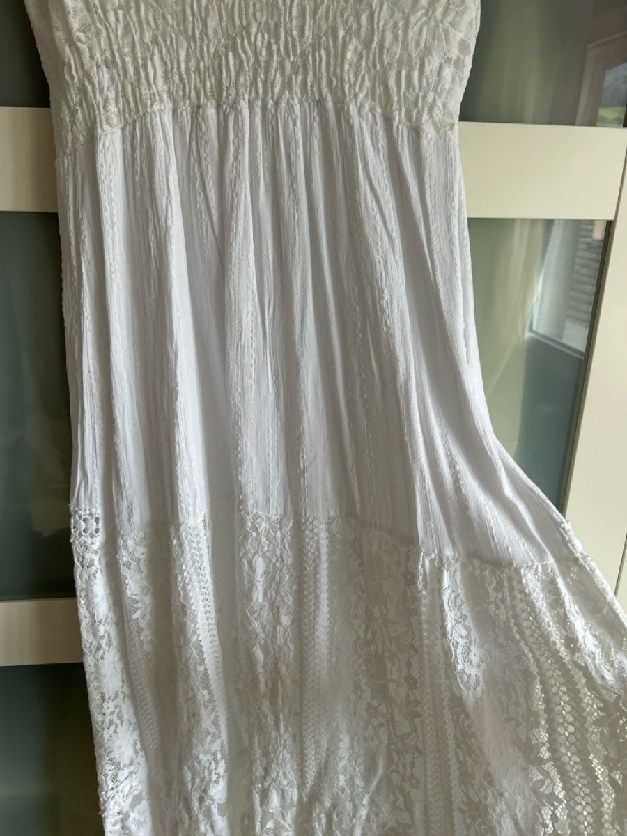 Kleider: Spitzenkleid Modeva S – Gebraucht aus Oberdorf BL von Luka02 3