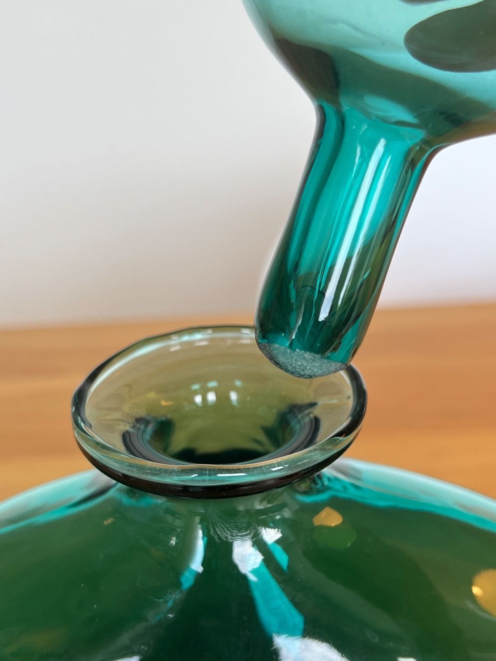 Caraffe: Vintage grüne Glaskaraffe Dekanter – Usato da Zollikerberg venduto da god_6ptz 1