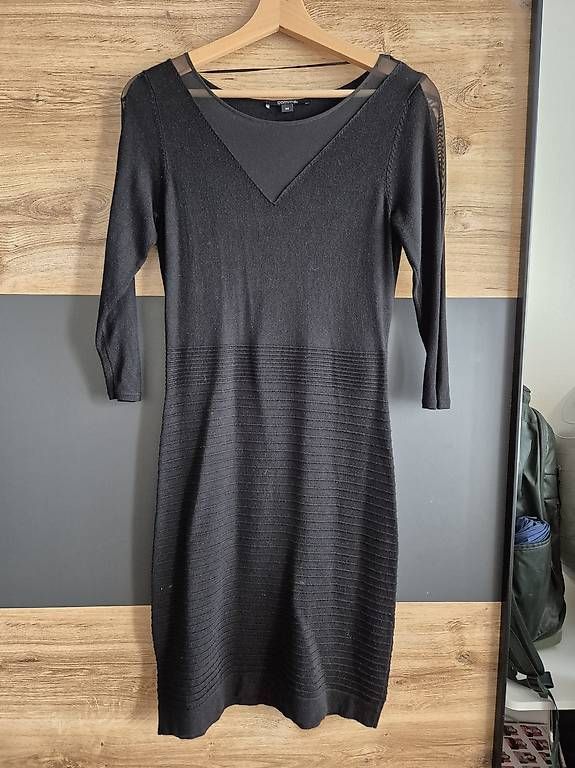 Robes: 2 schwarze Kleider, Grösse 34/S – D'occasion à Zürich par Lotusblume88 2