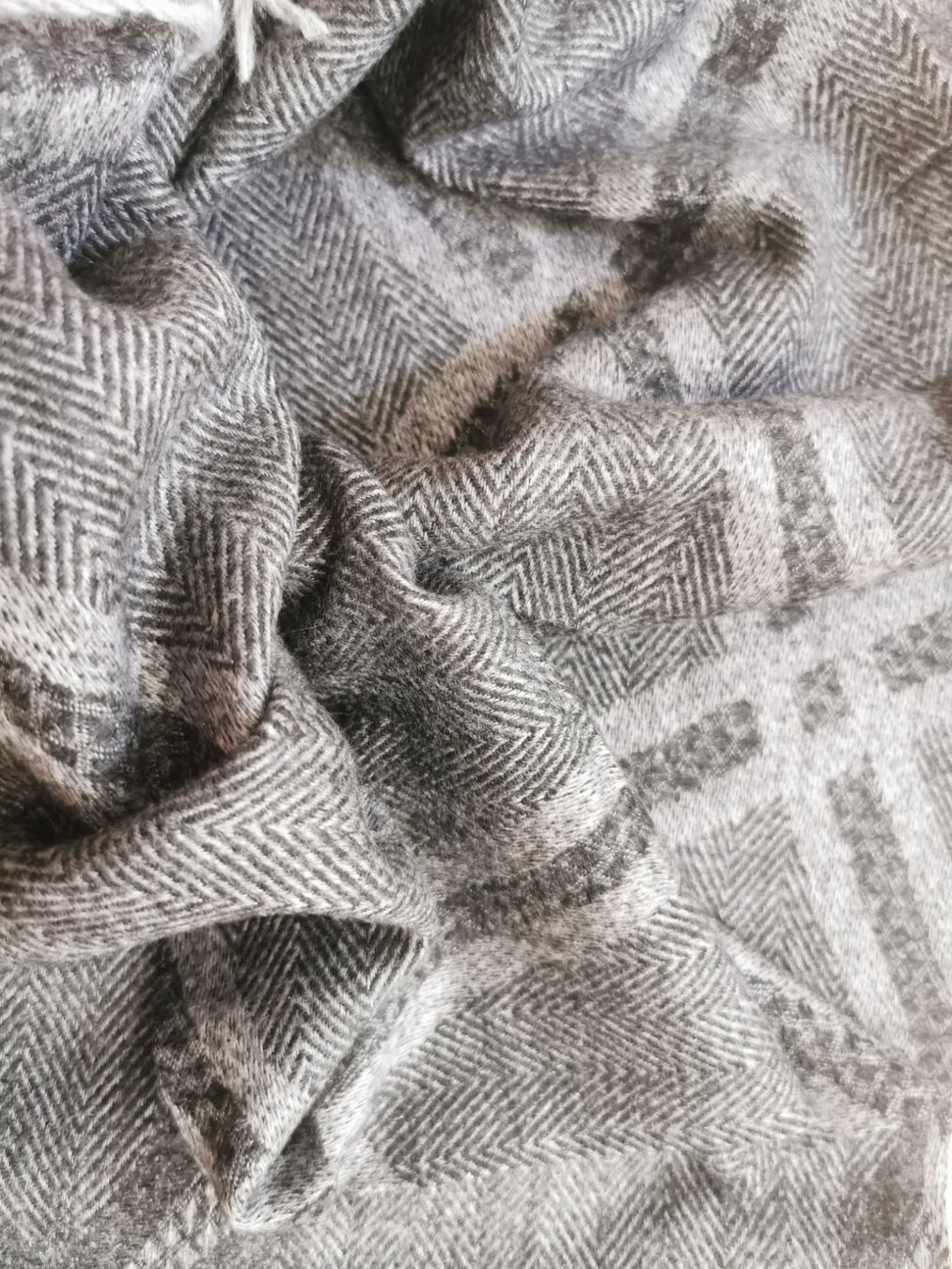 Foulard & Sciarpe: Kaschmir Schal – Nuovo e nell'imballaggio originale da Schlieren venduto da vlalif 1
